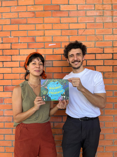 O poeta Thiago E. e a premiada ilustradora Ana Matsusaki lançam o livro "1, 2, 3... Adivinho! 1, 2, 3... Passarinho!" no Salipi.  - (Divulgação)