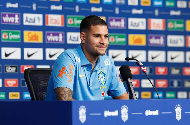 "O primeiro passo é o mais importante", afirma Bruno Guimarães sobre estreia na Copa