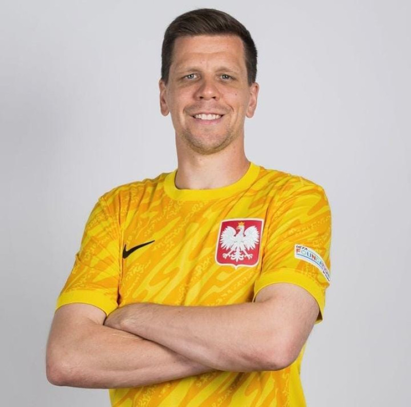 Goleiro Szczęsny anuncia aposentadoria do futebol