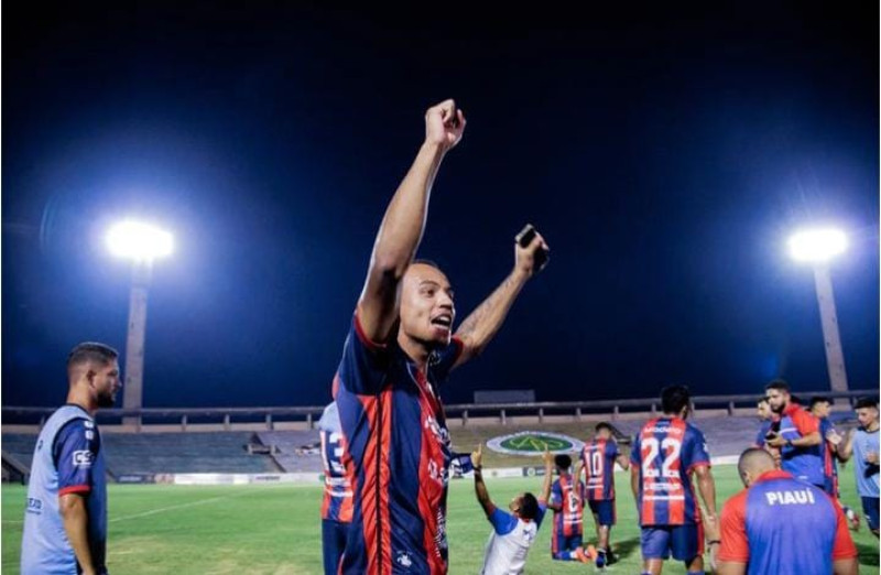 Série B: Piauí perde para Atlético-PI, mas no saldo de gols garante acesso à Série A