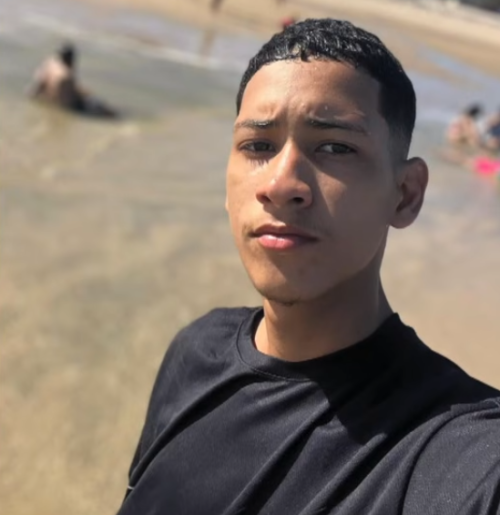 Adolescente desaparece em Teresina e polícia investiga; família pede informações