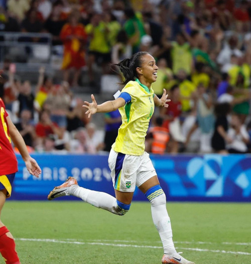 Com gol de piauiense, Brasil vence Espanha e avança para final dos Jogos de Paris