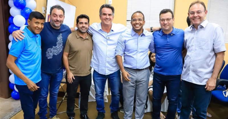 Enzo Samuel descarta desconforto ao dividir palanque com Ciro Nogueira e Joel Rodrigues