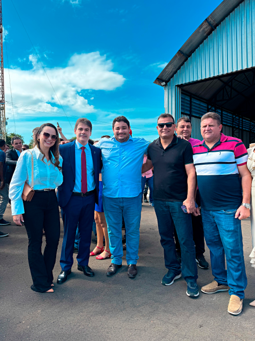Dr. Cristiano Britto acompanha entrega de penitenciária ao lado do governador em exercício