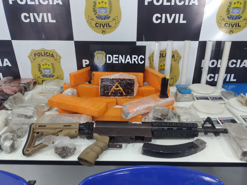 Empresário de eletrônicos é preso com fuzil e drogas avaliadas em R$ 500 mil em Teresina