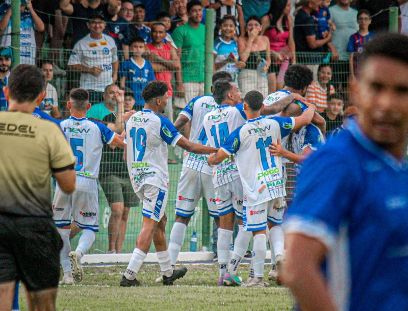 Parnahyba vence a Oeirense no estádio Pedro Alelaf - (Sávio Ryan / Parnahyba S.C.)