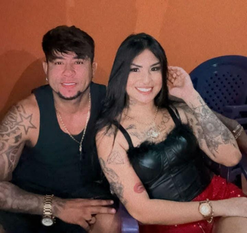 Japa Cantora e o marido Juliano - (Reprodução / Redes Sociais)