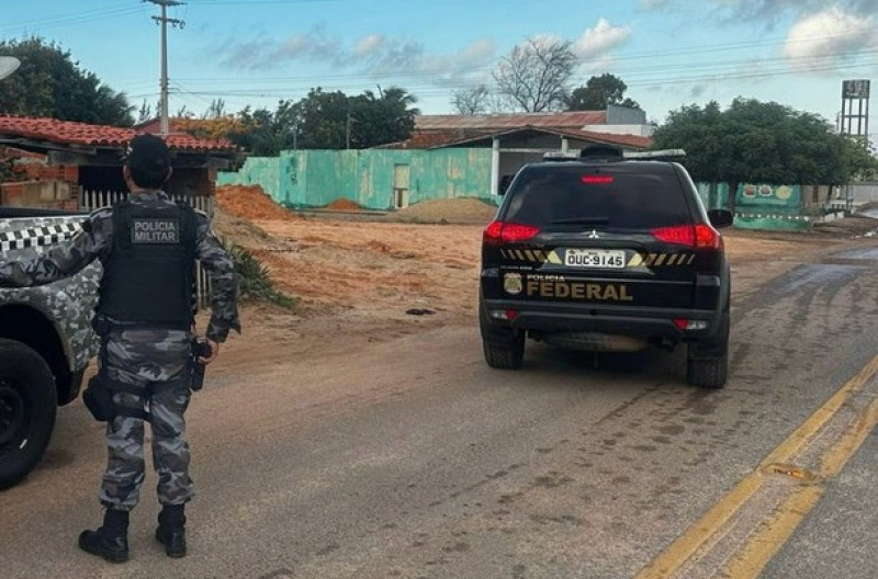 Polícia Federal cumpre 15 mandados contra o tráfico de drogas no litoral do Piauí