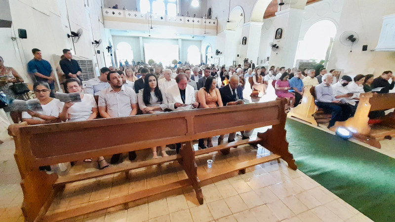 Missa de ação de graças é realizada na Igreja Matriz de Teresina - (Assis Fernandes/ODIA)