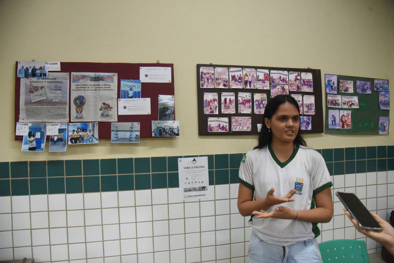 Clara Santana, aluna do 3º Ano do Ensino Médio - (Assis Fernandes/ODIA)