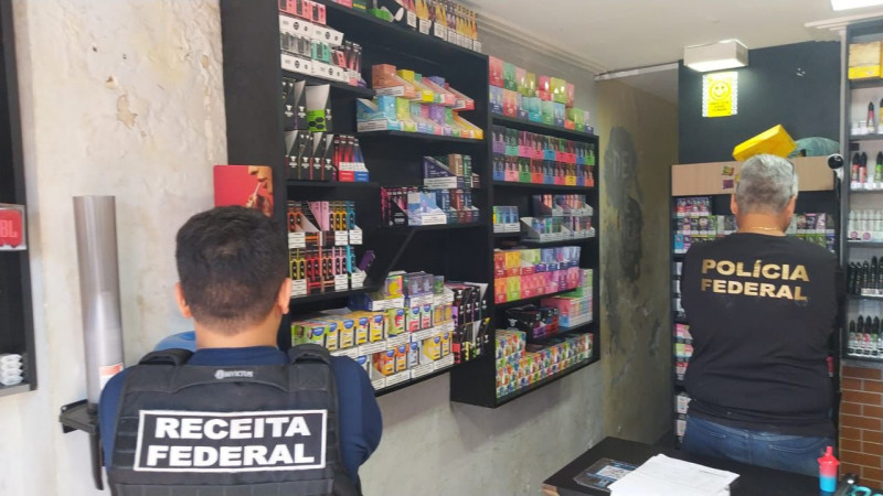 Lojas de cigarros eletrônicos são alvos de operação da PF em Teresina