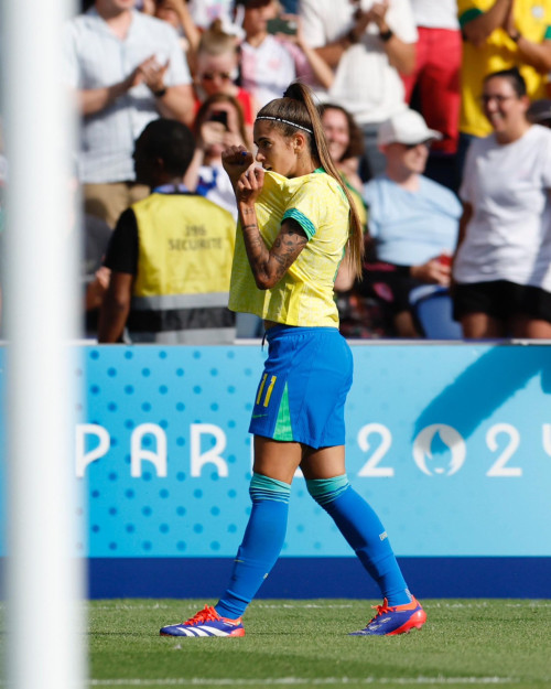 Atacante brasileira comemora gol - (Rafael Ribeiro/CBF)