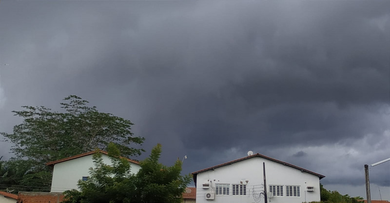 Céu nublado e com nuvens em Teresina - (Arquivo - Isabela Lopes/ODIA)