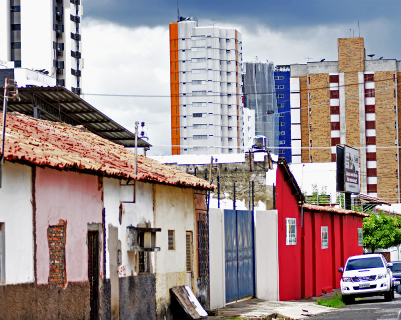 Mais de 50% dos imóveis de Teresina estão sem registro, afirma tabelião - (Jailson Soares/ODIA)