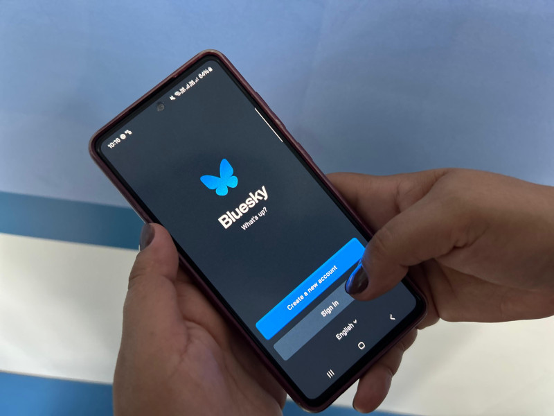 Bluesky: conheça a rede social que promete substituir o X (Twitter) - (Stefhany Cavalcante/O Dia)