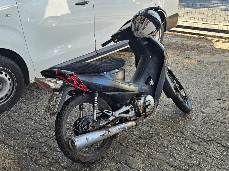 Motocicleta usada por suspeitos para cometerem tentativa de homicídio - (Jailson Soares/ODIA)