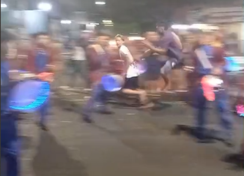 VÍDEO: desfile de 7 de Setembro é marcado por briga generalizada no Dirceu