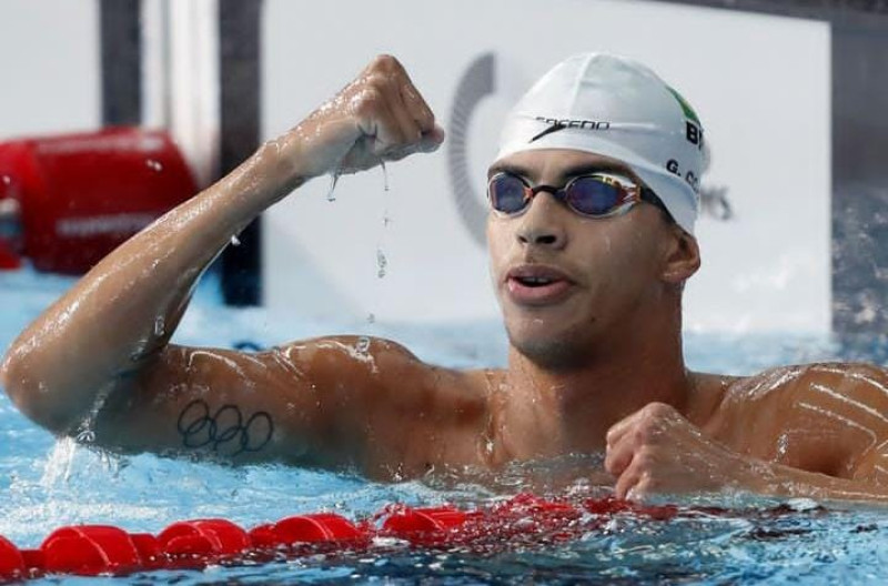 Paris 2024: Nadadores brasileiros se garantem nos Jogos Olímpicos