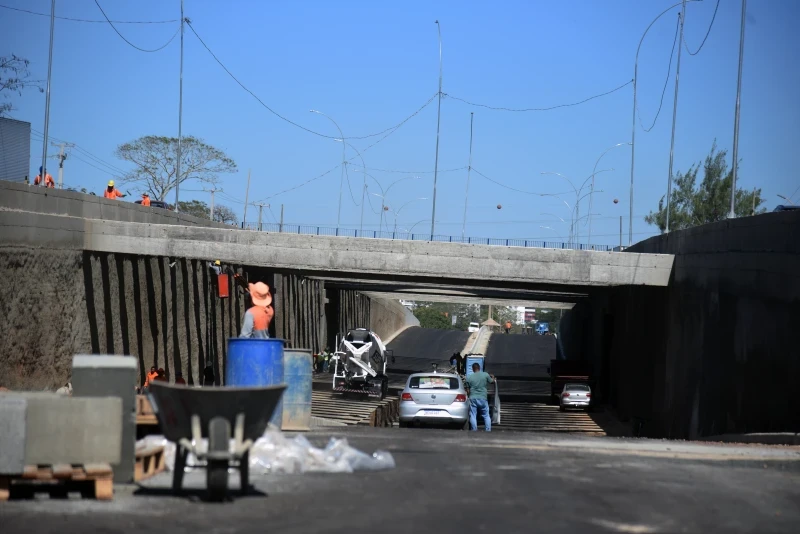 Inauguração do rebaixamento da Av. João XXIII é adiado para setembro - (Assis Fernandes/ODIA)