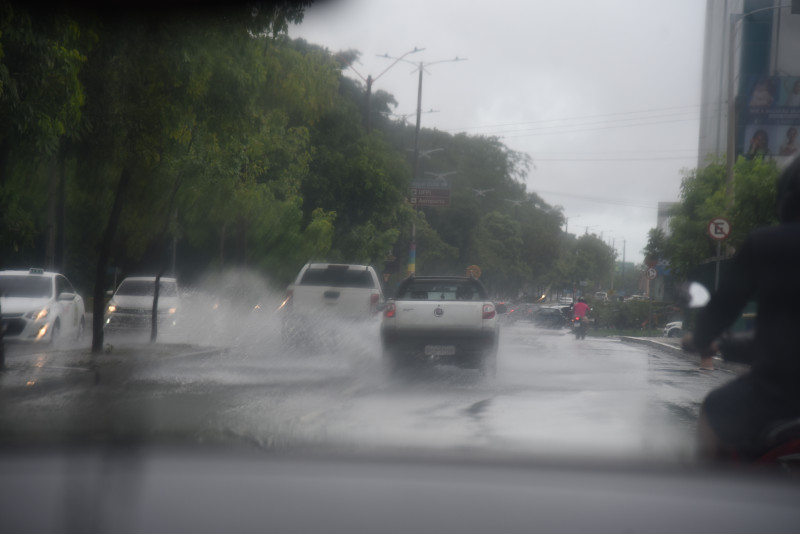 Final de semana será de mais chuva em Teresina - (Assis Fernandes/O Dia)