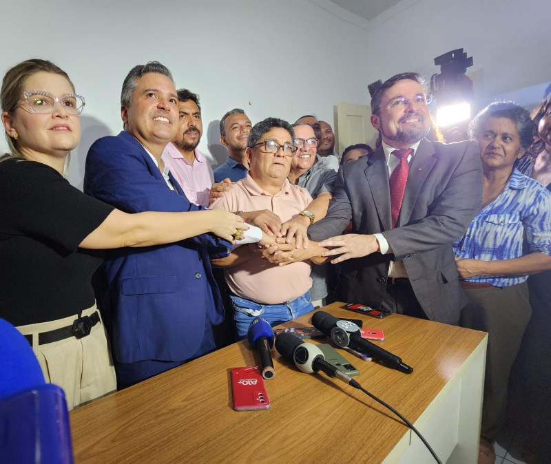 Eleições 2024: Dr. Vinícius anuncia apoio à candidatura de Fábio Novo para Prefeitura de Teresina
