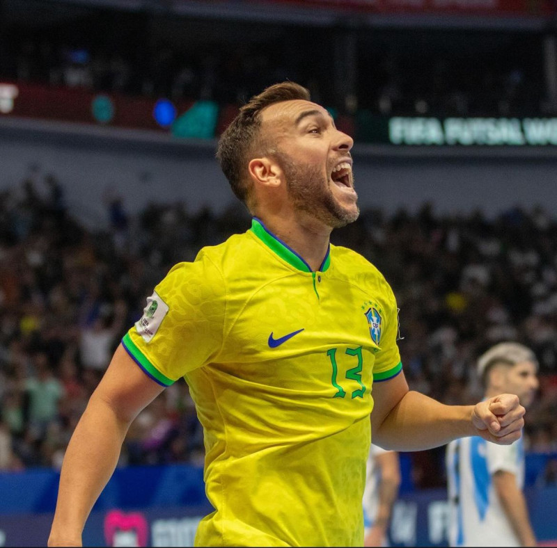 Brasil vence Argentina e conquista hexa na Copa do Mundo de Futsal