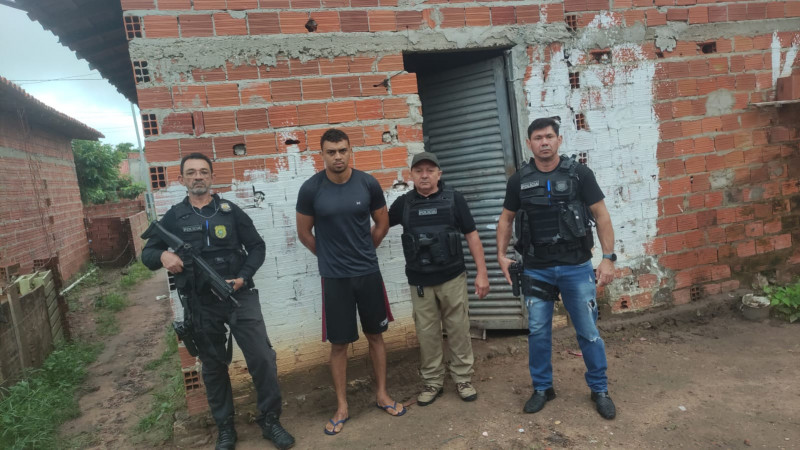 Homem e cunhado são presos por praticarem arrastões em Teresina - (Divulgação/Polícia Civil)