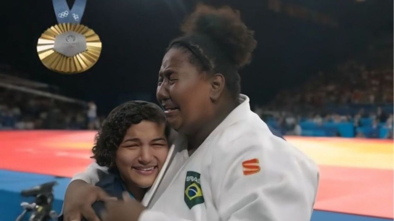 Sarah Menezes e Bia Souza comemoram conquista do ouro - (Reprodução/Instagram)