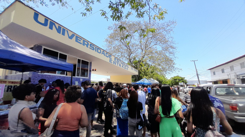 Candidatos devem manter a calma para realizar o segundo dia de prova do Enem