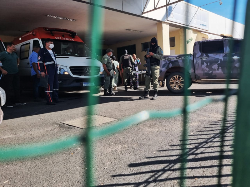 Tiroteio no bairro Mocabinho deixou dois mortos - (Jailson Soares/O Dia)