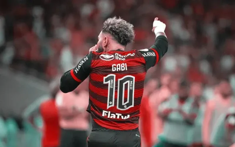Jogador perdeu a camisa 10 do Flamengo - (Reprodução/Flamengo)