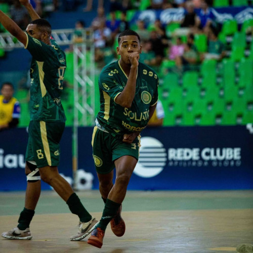 Jogador de futsal do Piauí é preso acusado de estupro de vulnerável