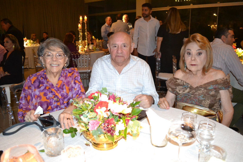 Festa dos 100 anos de dona Maria Borges - (Mauro Veras)