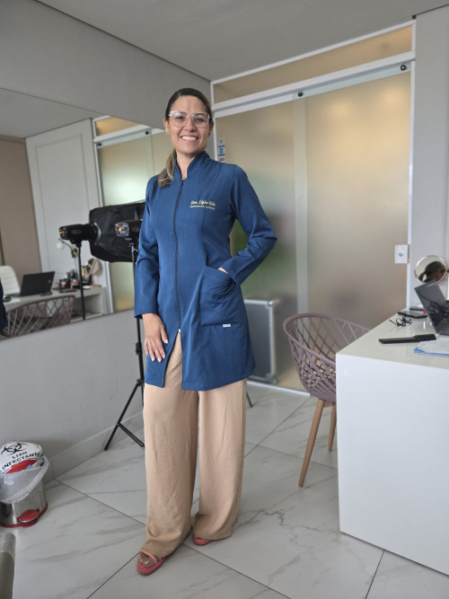 #DiadeDentista - Um click da Drª Ligia Gois Sena Brayner - by Dentista, Facetas, Clareamento Dental, Limpeza, Restauração, Implante, Endodontia, Odontopediatria com consultório Odontológico, Agende o seu horário (86) 99540.7384. Chics!!! - (Luciêne Sampaio)