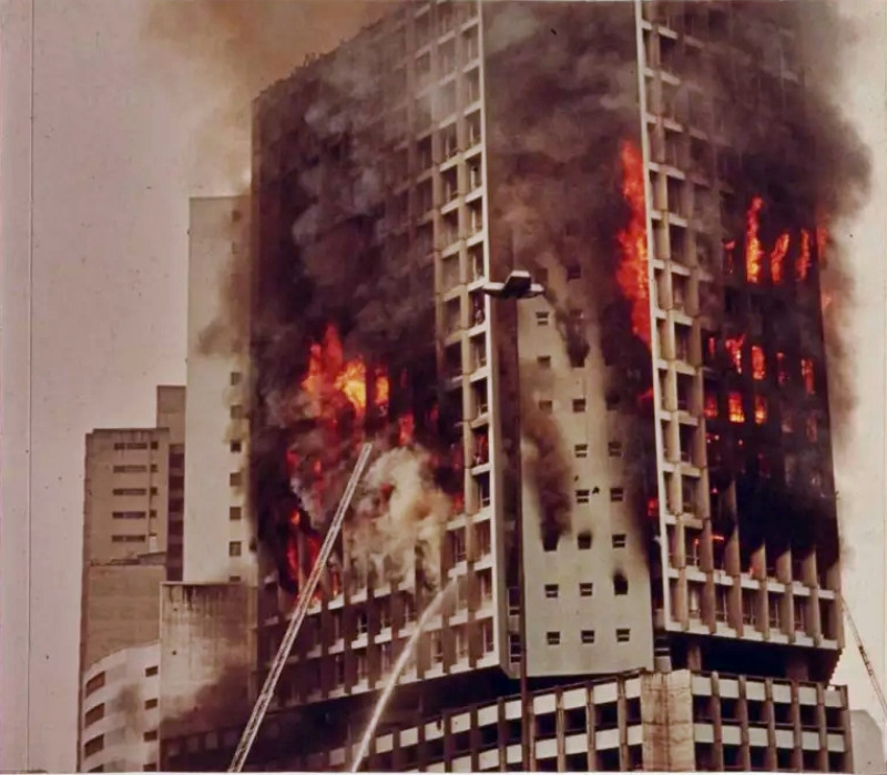 Incêndio no Edifício Joelma em São Paulo, 1974 - (Reprodução)