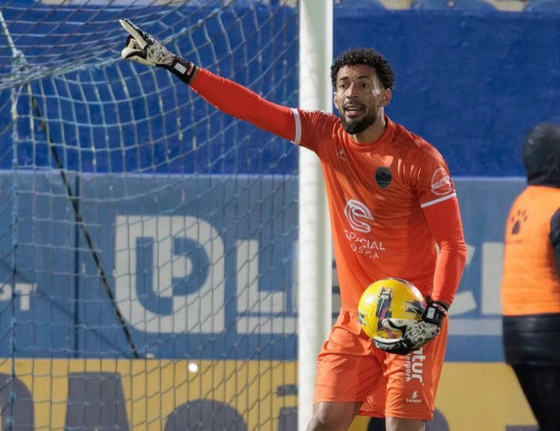 Vozinha é contratado pelo Colo-Colo e salário no Chile chama atenção; veja valor
