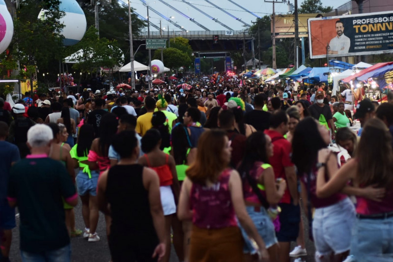 Ausência injustificada ao trabalho durante o Carnaval pode acarretar descontos salariais - (Jailson Soares/ODIA)
