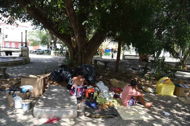 Mudanças climáticas expõem vulnerabilidade da população de rua em Teresina