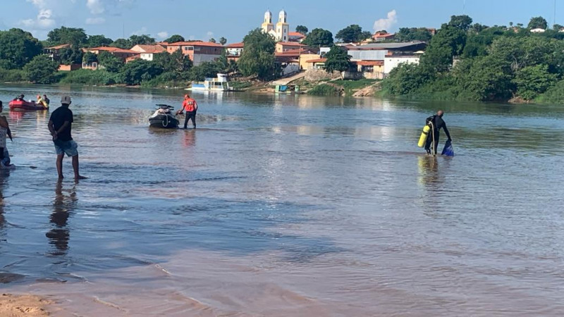 Bombeiros retomam buscas por jovem que morreu afogada no rio Parnaíba - (Divulgação/Corpo de Bombeiros do Piauí)