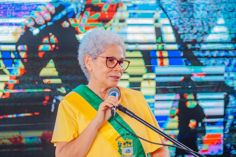 Regina Sousa, com a faixa de governadora do Piauí  - (Ascom: Gabriel Paulino )