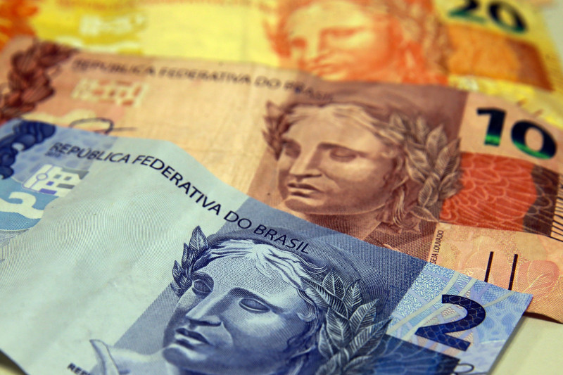 Quem já recebeu o 13º salário vai receber de novo? Entenda como funciona