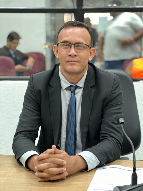 Vereador Helder Kaic protocolou um pedido de audiência pública para discutir o tema na Câmara.  - (Reprodução )
