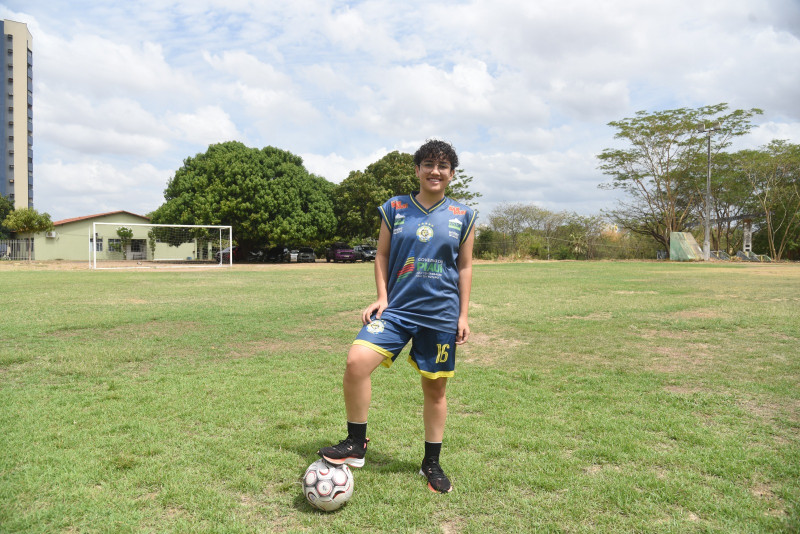 Brooke Shields do Piauí: ao invés do cinema, ela brilha no futebol feminino