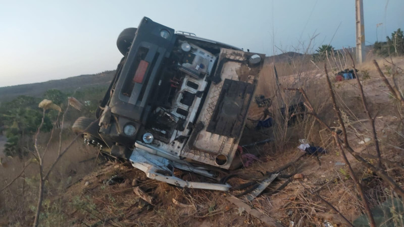 Homem morre após ser arremessado de caminhão em Jaicós - (Divulgação)