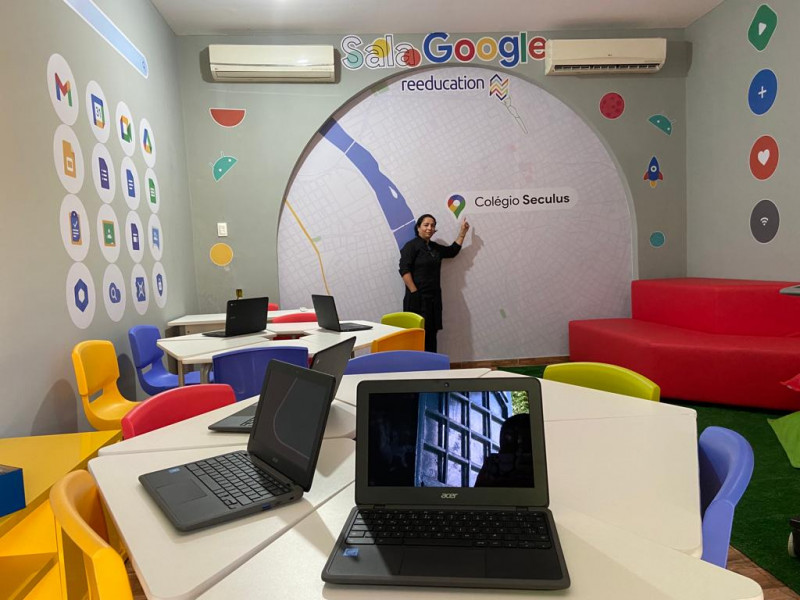 Girlene Paulo trouxe a Sala Google para o Colégio Seculus - (Jorge Machado/ODIA)