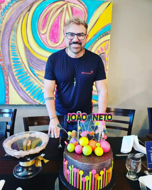 #Sábado - Parabéns para o aniversariante João Neto (5/8)!!!  Lindo&Chic!!! - (Divulgação)