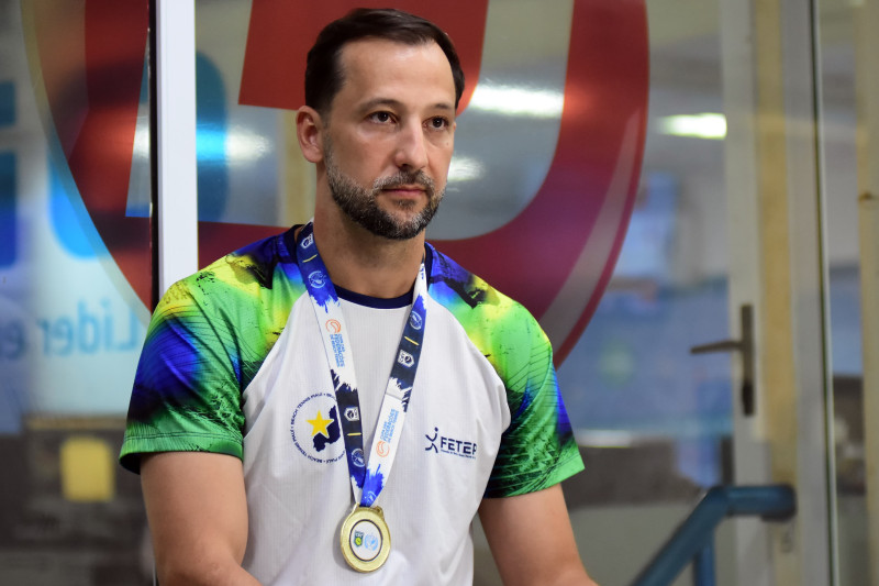 Inácio Balduíno é integrante da equipe masculina de Beach Tennis Categoria C do Piauí - (Jailson Soares/O Dia)