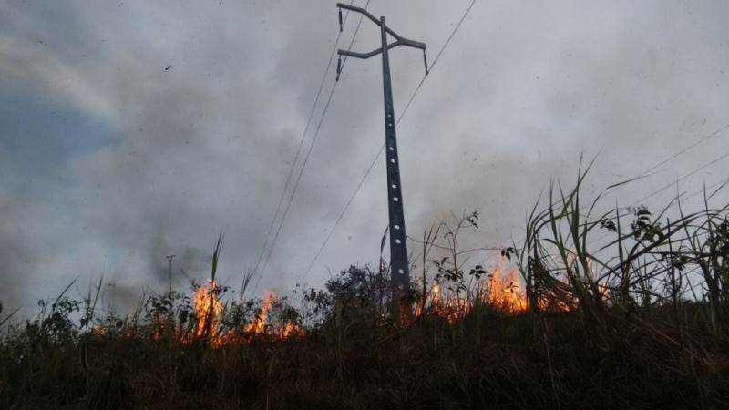 Queimadas causaram 90 ocorrências de falta de energia no Piauí