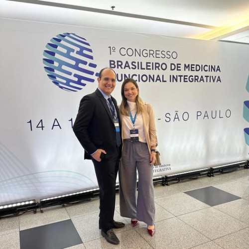 O cirurgião plástico Carlos Tajra & Rafaella Vitalle participam do 1° Congresso Brasileiro de Medicina Funcional Integrativa