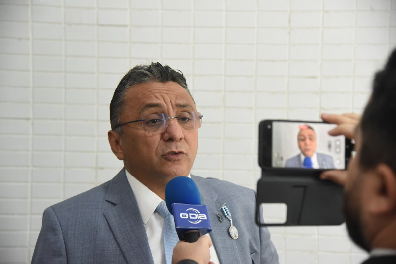 Vereador Dudu durante entrevista na Câmara Municipal de Teresina - (Assis Fernandes/O Dia)